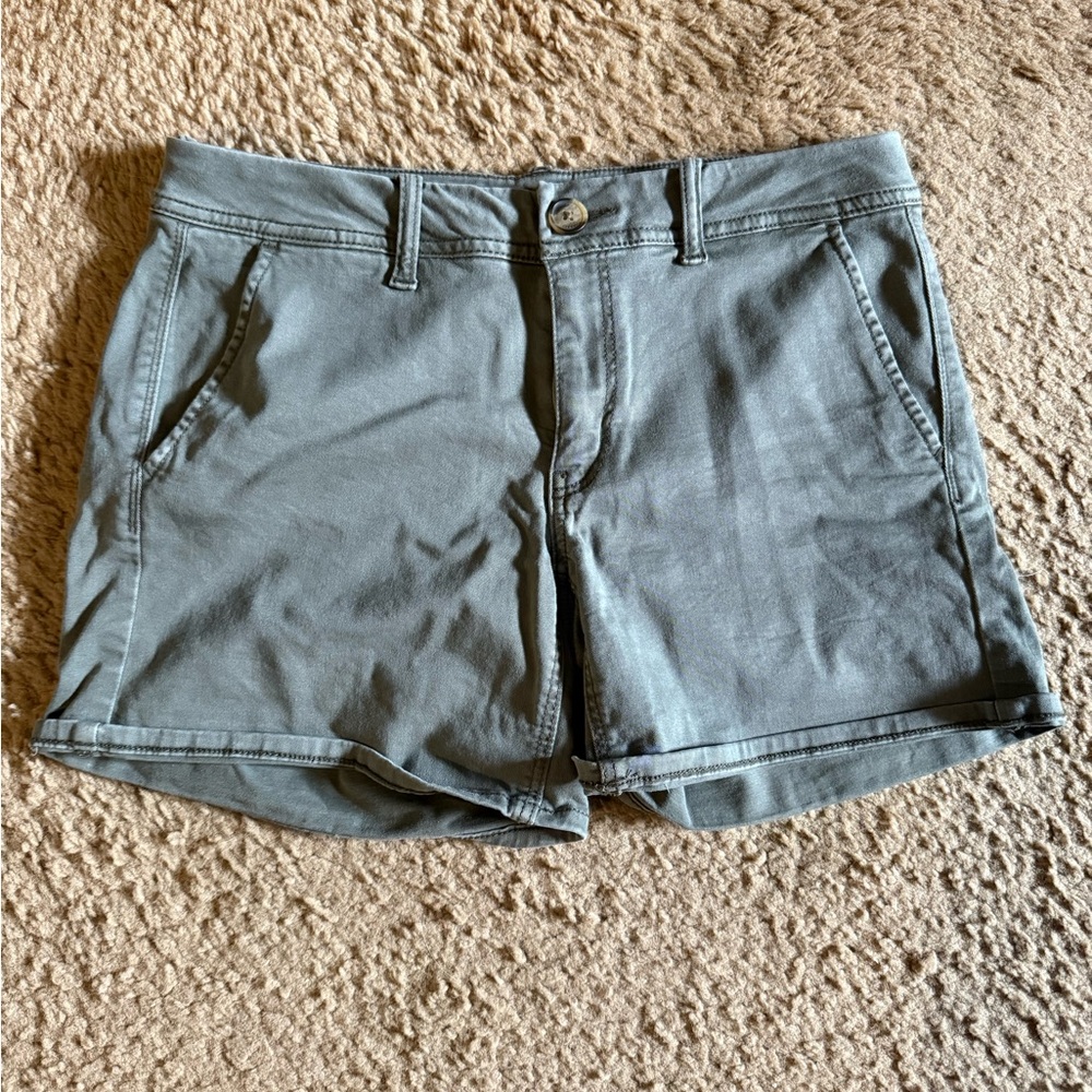 American Eagle Outfitters Women's Olive Green Cargo Shorts